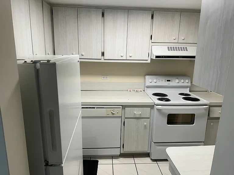 999 Brickell Bay Dr #1206 — Photo 9