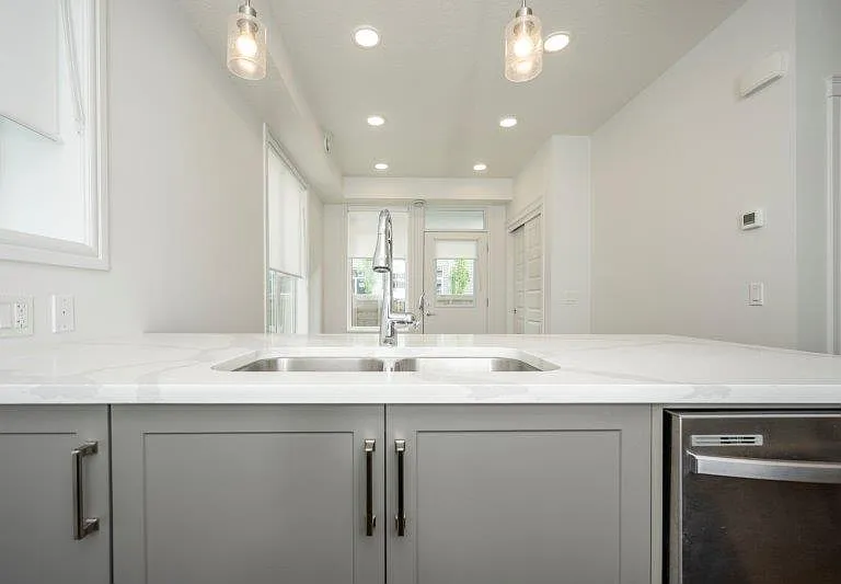 10060 46th St NE #501 — Photo 11