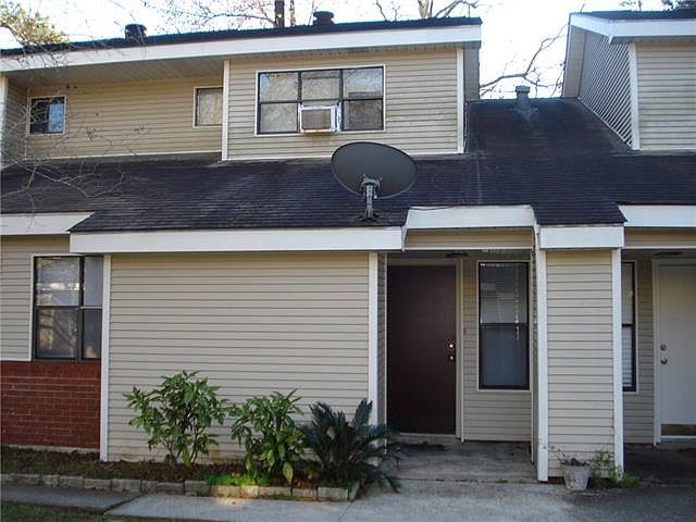1st image of 414 Cedarwood Dr