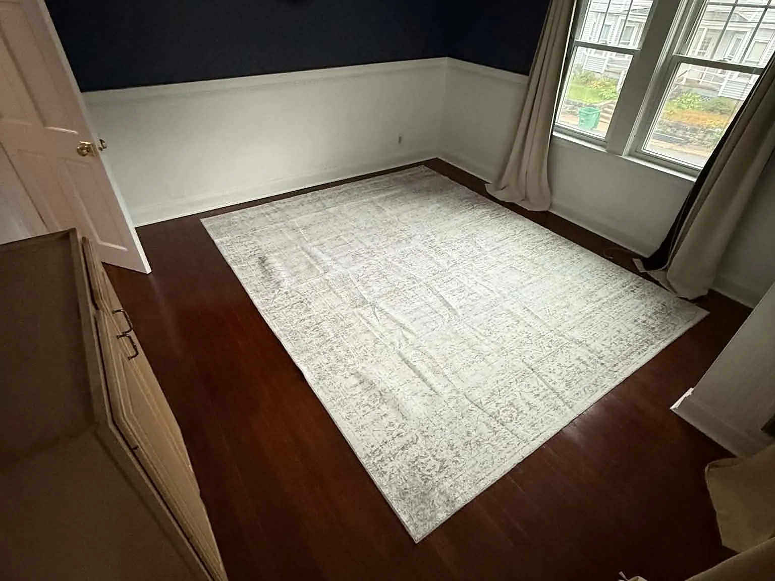 4 bed, 2519 sqft, $1,000 — Photo 1