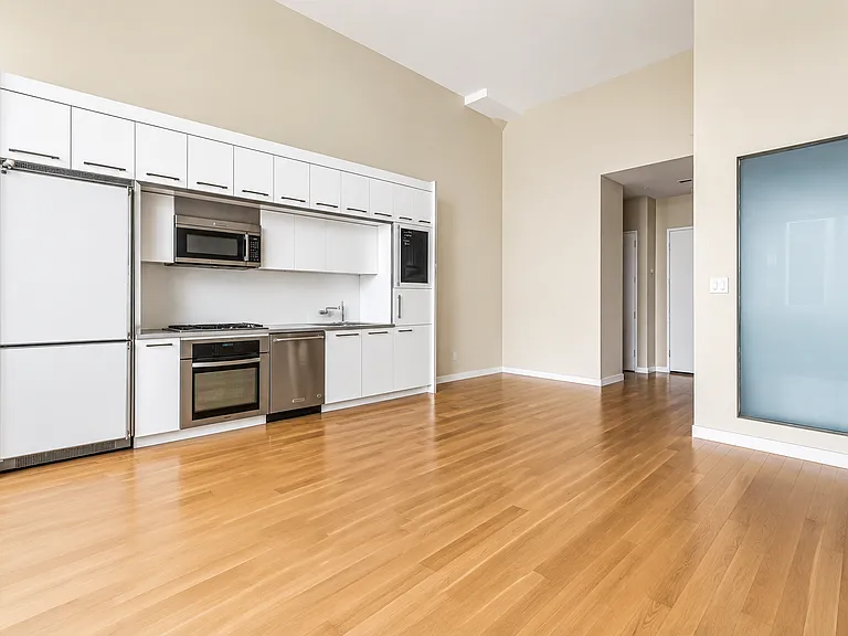 2728 Thomson Ave #238 — Photo 8