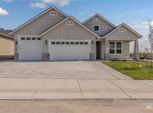 2830 Bandon Dunes Dr, Payette, ID 83661
