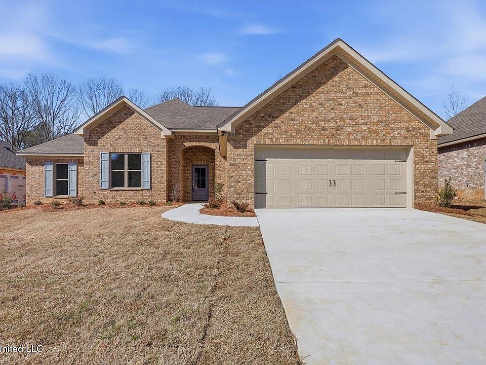1st image of 212 Anderson Oaks Dr