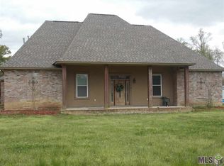 17290 Hooper Rd, Greenwell Springs, LA 70739