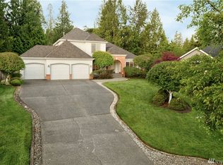1720 Crystal Lane Loop SE, Puyallup, WA 98372