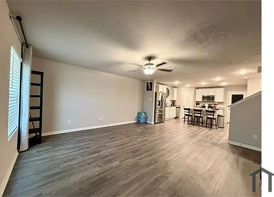 627 Retama Pass — Photo 4