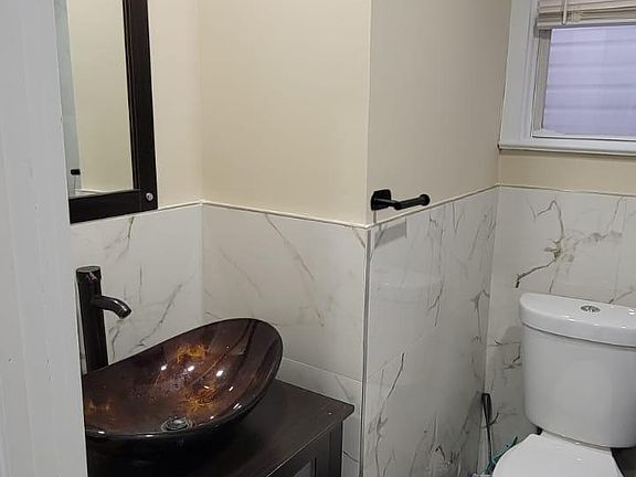 4th image of 55 Wallis Ave #2FK