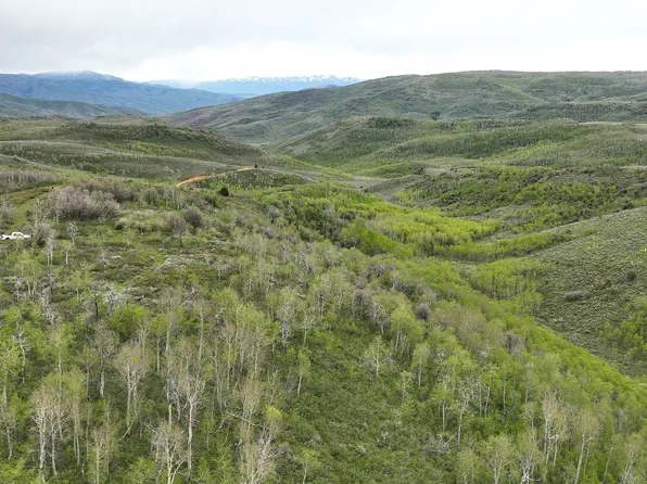 999 Highway 39, Huntsville, UT 84317