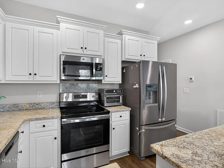 107 Willow Run — Photo 15