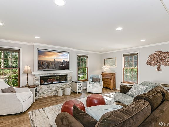 5th image of 6314 Shady Ln SE