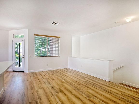 5th image of 9629 W Canyon Ter Unit 1