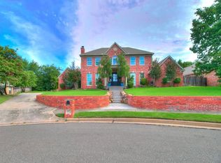 2401 Saddleback Dr, Edmond, OK 73034