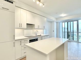 30 Elm Dr E #1202, Mississauga, ON L5A4C3