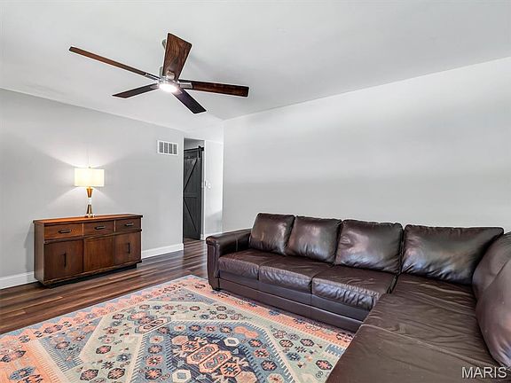 3rd image of 2335 Wescreek Dr