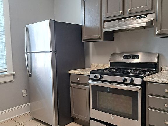 4th image of 4220 Eagle St