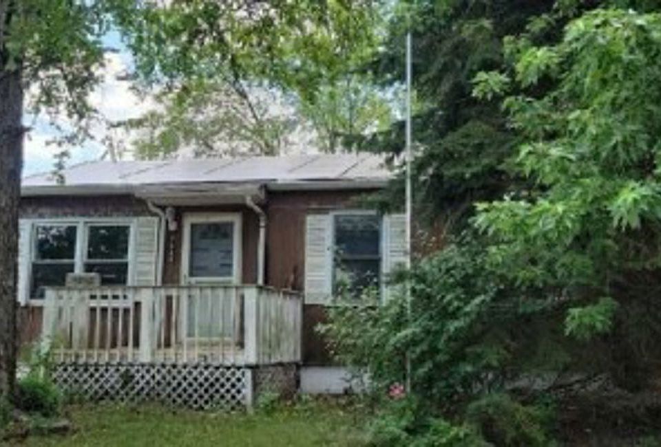 2nd image of 2522 Orion Ave