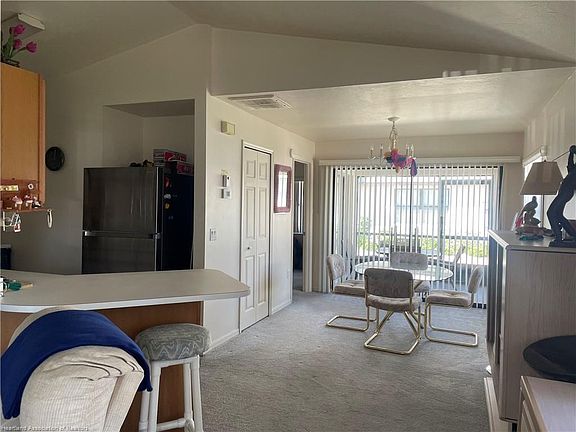5th image of 1318 Villaway W