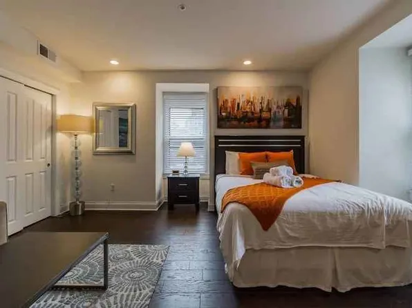 115 S 21st St APT 402, Philadelphia, PA 19103