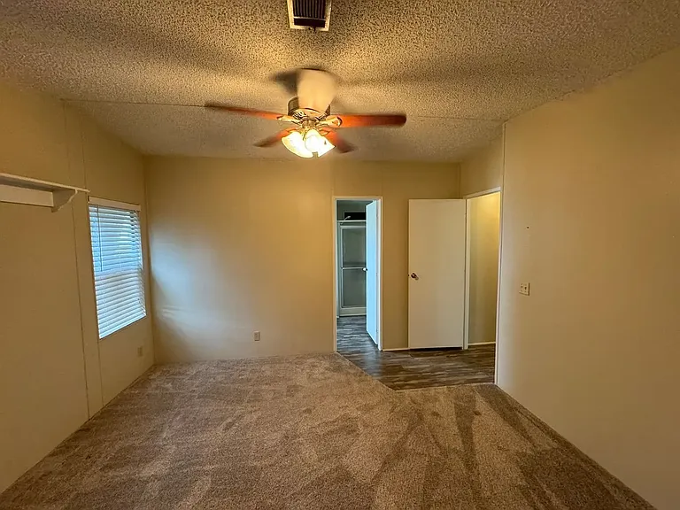 2600 Harden Blvd #342 — Photo 9