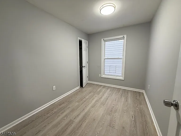34 Auburn St — Photo 15