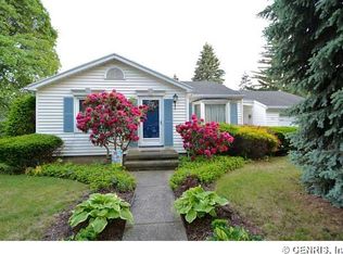 23 Holcroft Rd W, Rochester, NY 14612