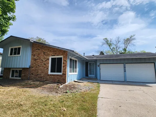 7826 Hampshire Cir N, Brooklyn Park, MN 55445