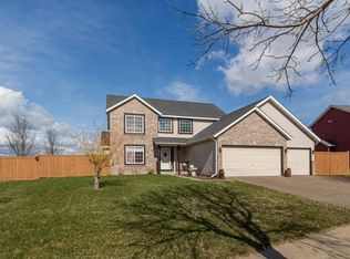 3127 Sussex St, River Falls, WI 54022