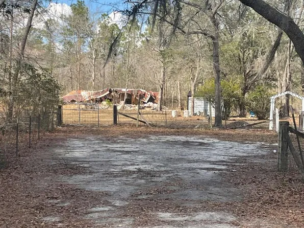 244 Dena Cir NE, Ludowici, GA 31316