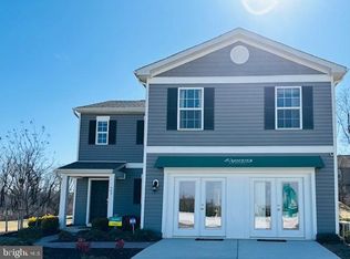 23 Saber Dr, Charles Town, WV 25414