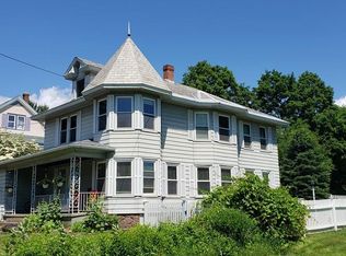 11 Abbott St, Greenfield, MA 01301