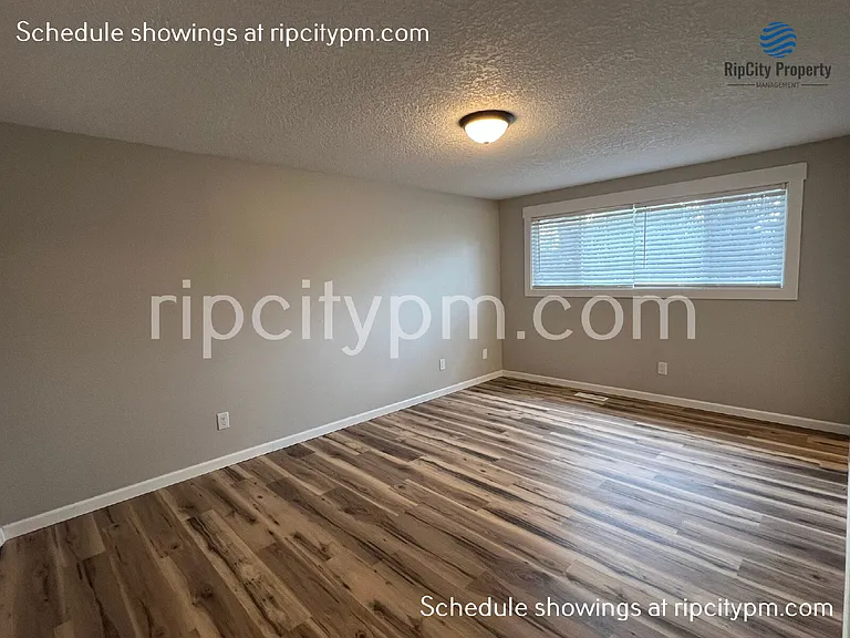 12250 SW Indian Hill Ln — Photo 20