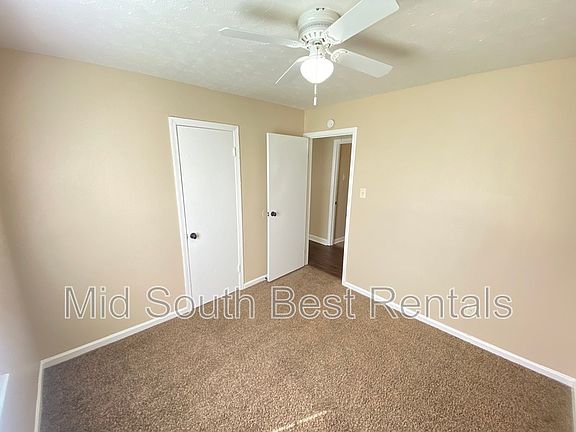 4th image of 5039 Newton Dr