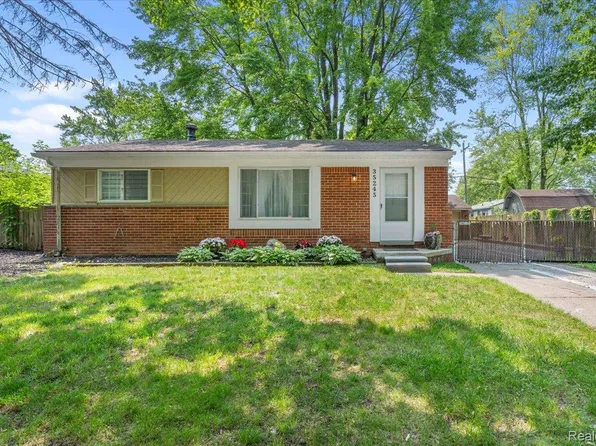 35245 Wick Rd, Romulus, MI 48174