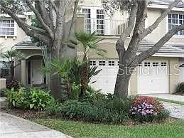 617 Segovia Ct NE Photo 1