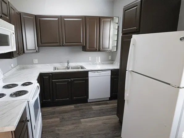 135 N 30th St, Lincoln, NE 68503