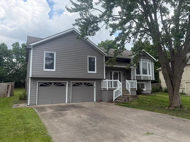 Apple Blossom Ct — Photo 1