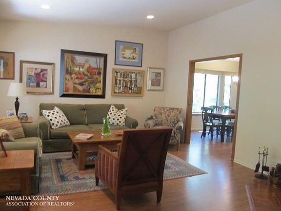 3rd image of 10660 Alta Sierra Dr
