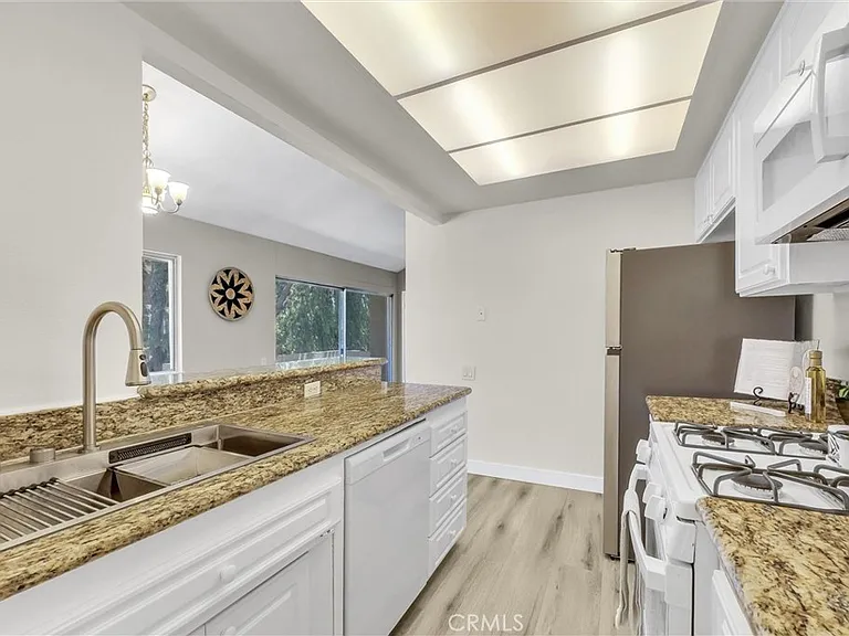 16040 Leffingwell Rd #30 — Photo 9