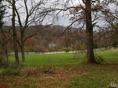 636 Strecker Rd, Ballwin, MO, 63011