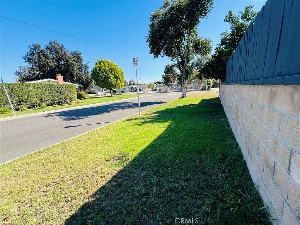 3 bed, 1800 sqft, $4,250 — Photo 3