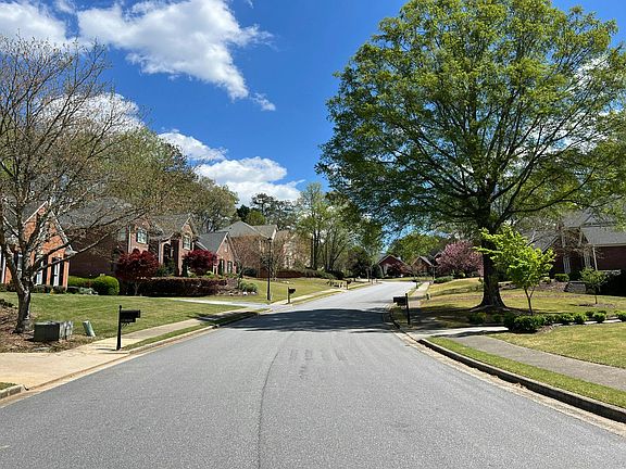 5th image of 8335 High Hampton Chase