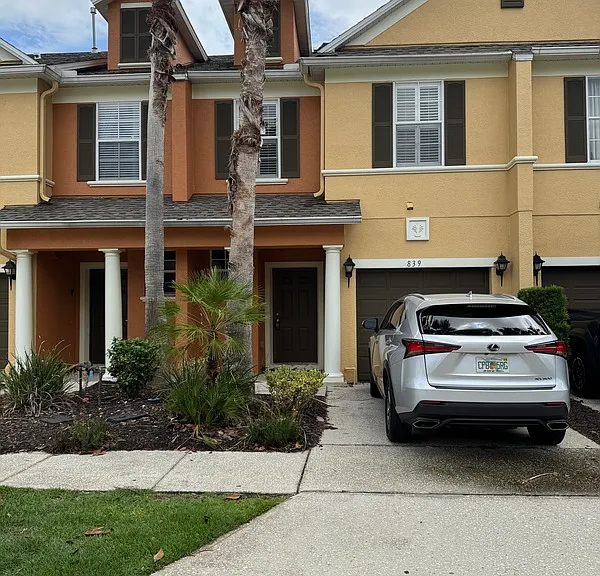 839 Assembly Ct — Photo 46