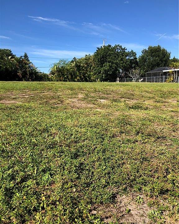 1st image of 4522 SE 10th Pl Lot 27