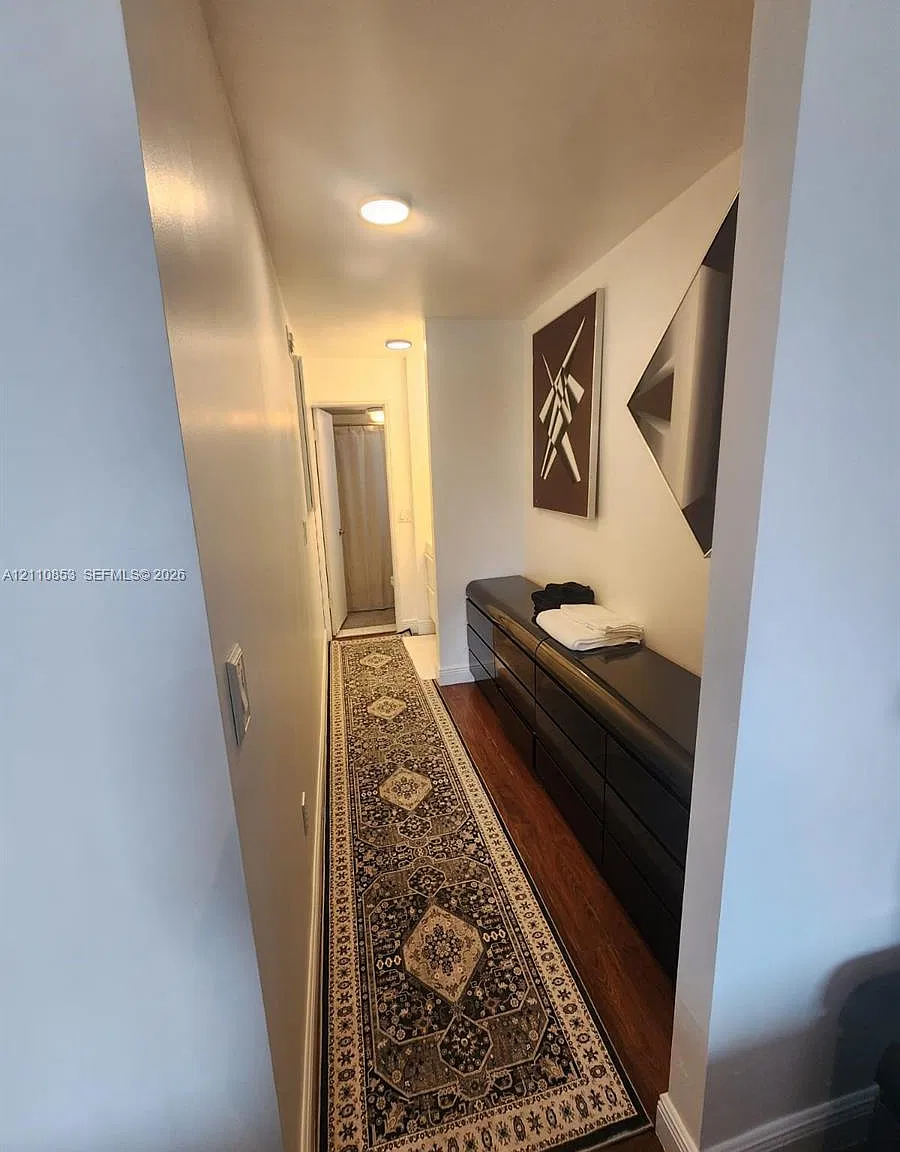 Arcadia Condo — Photo 4