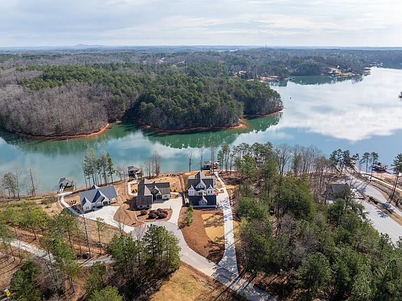 2nd image of 9012 Reservoir Rd