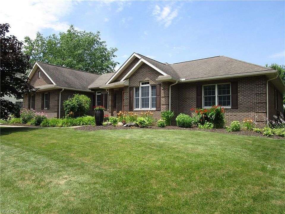 1st image of 1350 Wildwood Dr