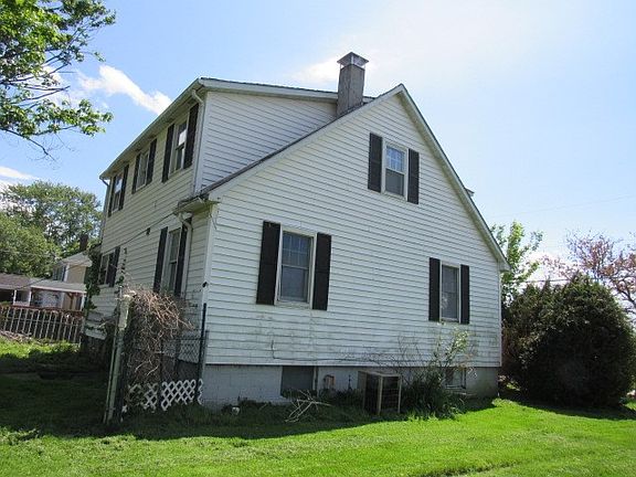 5th image of 1052 N Eighty Eight Rd