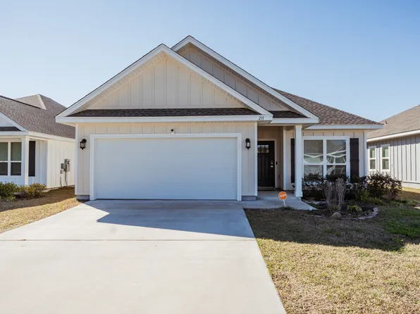 231 Lyla Ln, Crestview, FL 32539