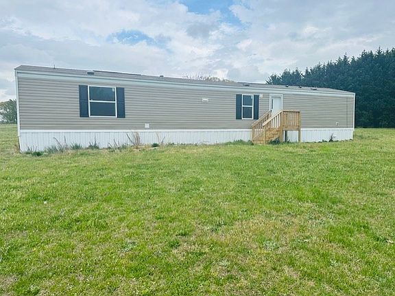 3rd image of 109 Livion Dr