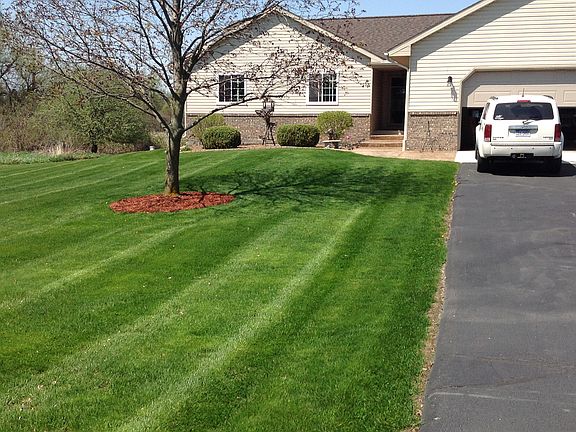 4th image of 2101 Oakwood Rd